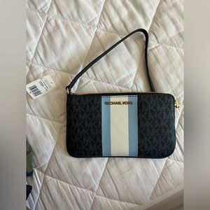 NWT Michael Kors Jet Set Wristlet